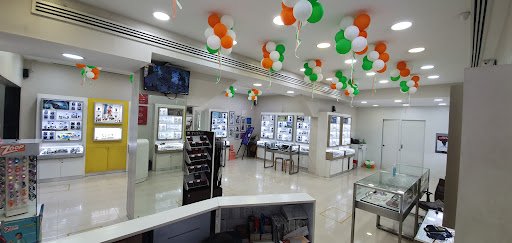 Titan World - Kalyan Titan World - Kalyan