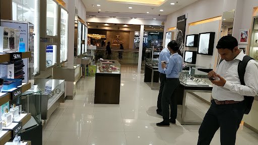 Titan World - Oberoi Mall, Mumbai Titan World - Oberoi Mall, Mumbai