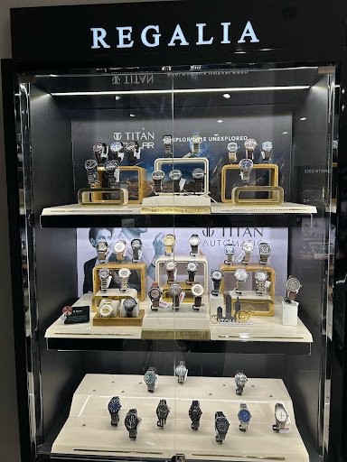 Titan World - Sanjay Place, Agra