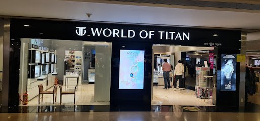 Titan World - Infiniti Mall, Mumbai