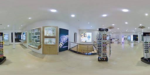 Titan World - Laxmipuri, Kolhapur