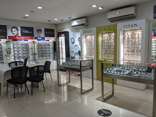 Titan World - Calicut Road, Perinthalmanna