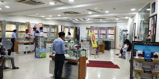 Titan World - Chembur, Mumbai Titan World - Chembur, Mumbai