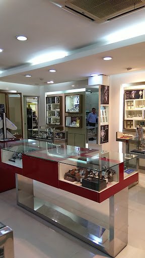 Titan World - Cathedral Road, Chennai