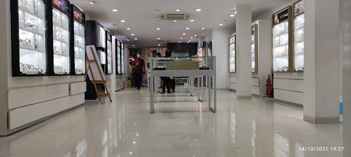 Titan World - Chromepet, Chennai