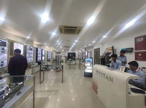 Titan World - Prahladnagar, Ahmedabad