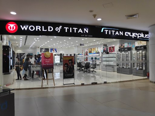 Titan World - Seasons Mall, Pune Titan World - Seasons Mall, Pune
