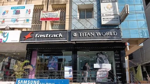 Titan World Titan World