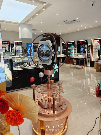 Titan World - Palarivattom, Kochi