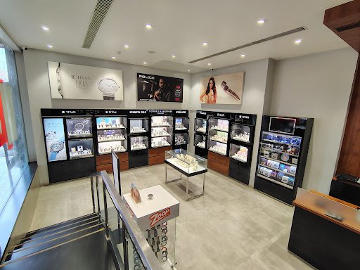 Titan World - Fort Road, Kannur