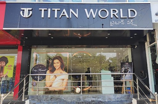 Titan World - Nakkala Gutta, Warangal Titan World - Nakkala Gutta, Warangal