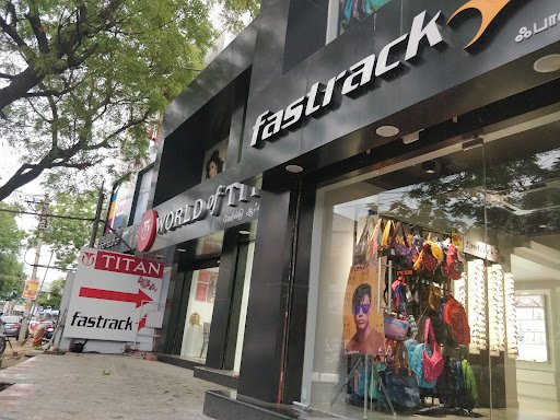 Titan World - Murugankurichi, Tirunelveli Titan World - Murugankurichi, Tirunelveli