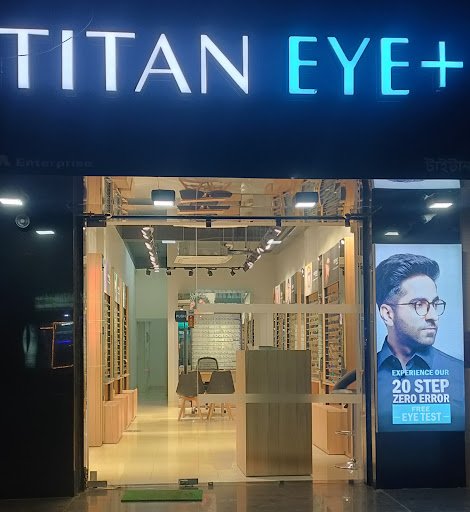Titan Eye+ at N S B Road, Raniganj