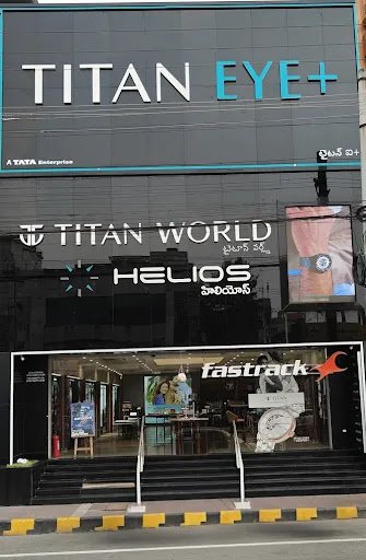 Titan World