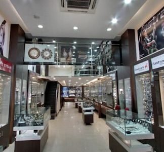 ramesh store titan