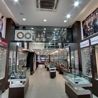 ramesh store titan