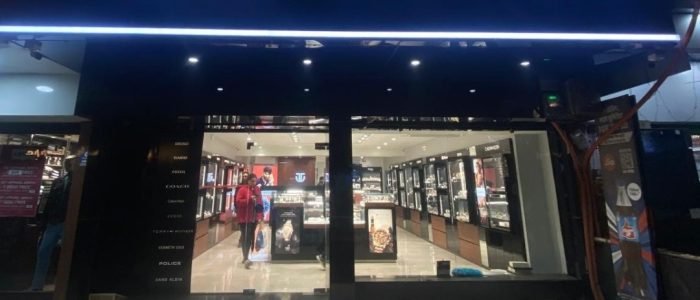 the best titan world in aligarh