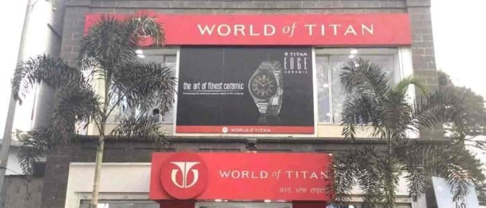 the best titan world in kolhapur