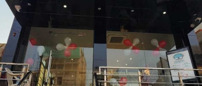 titan world pandeypur varanasi